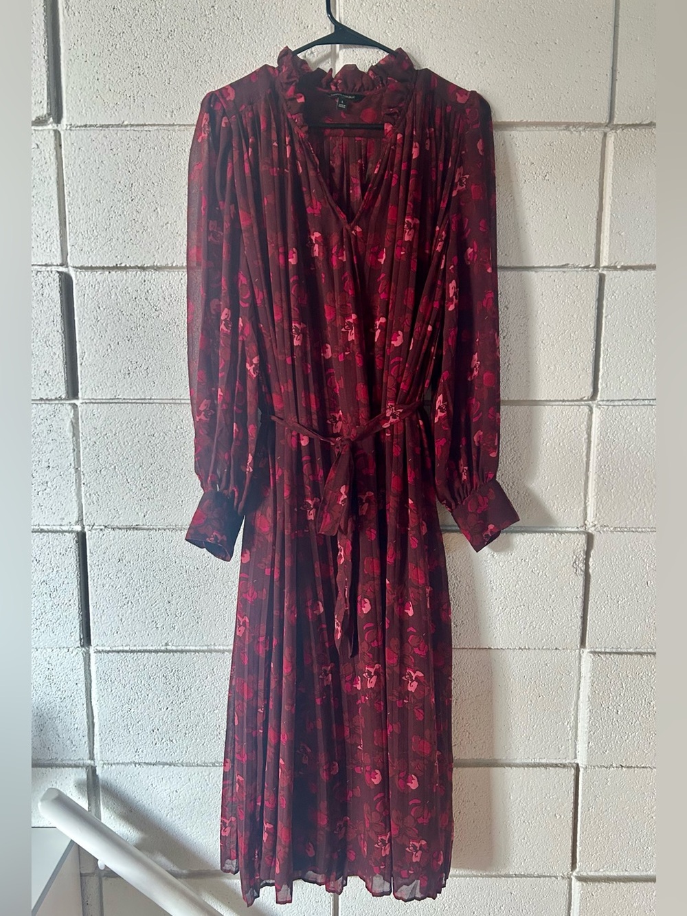 Banana Republic Burgundy Floral Maxi Dress